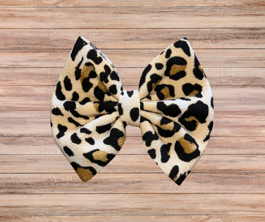 Leopard print Bow